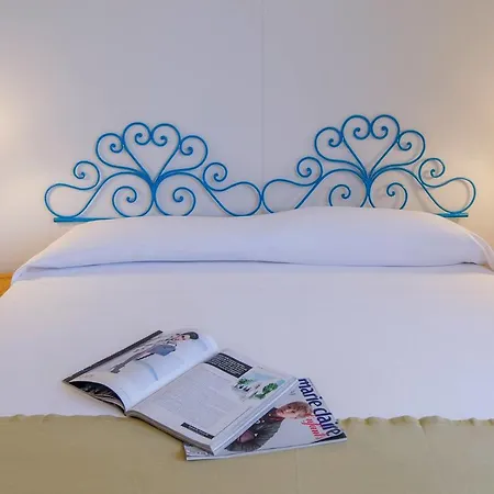 Hintown Fabulous Montuoro In * Rapallo